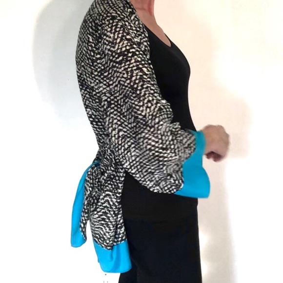 Silky Avenue Kimono Black White Size 18-20 - Picture 6 of 11